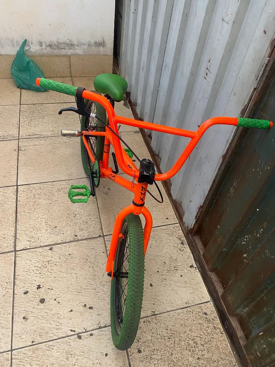 BMX aro 20 pra ir embora rápido!!!