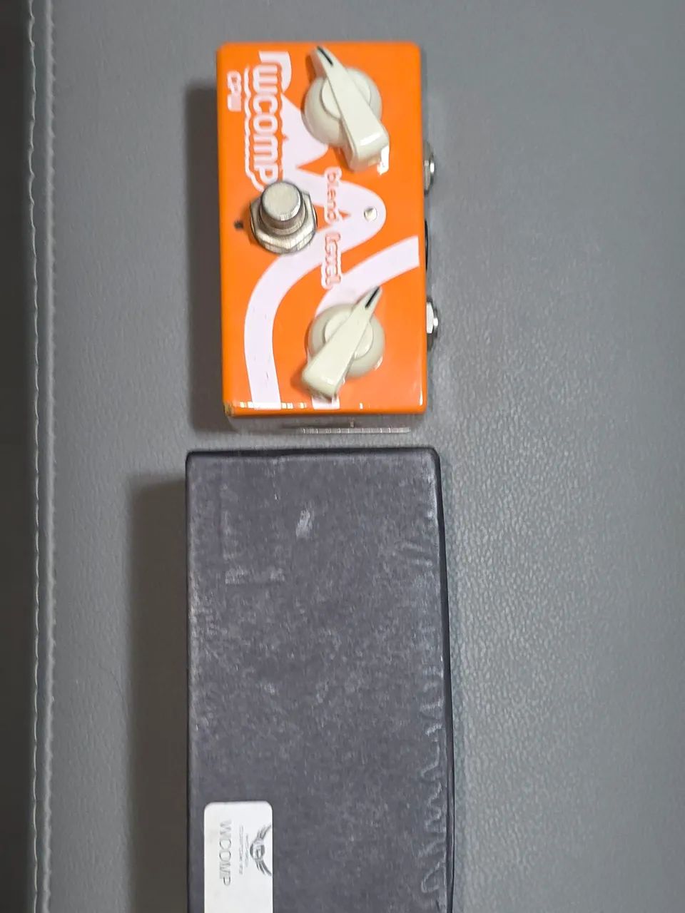 Pedal White and Green  WComp