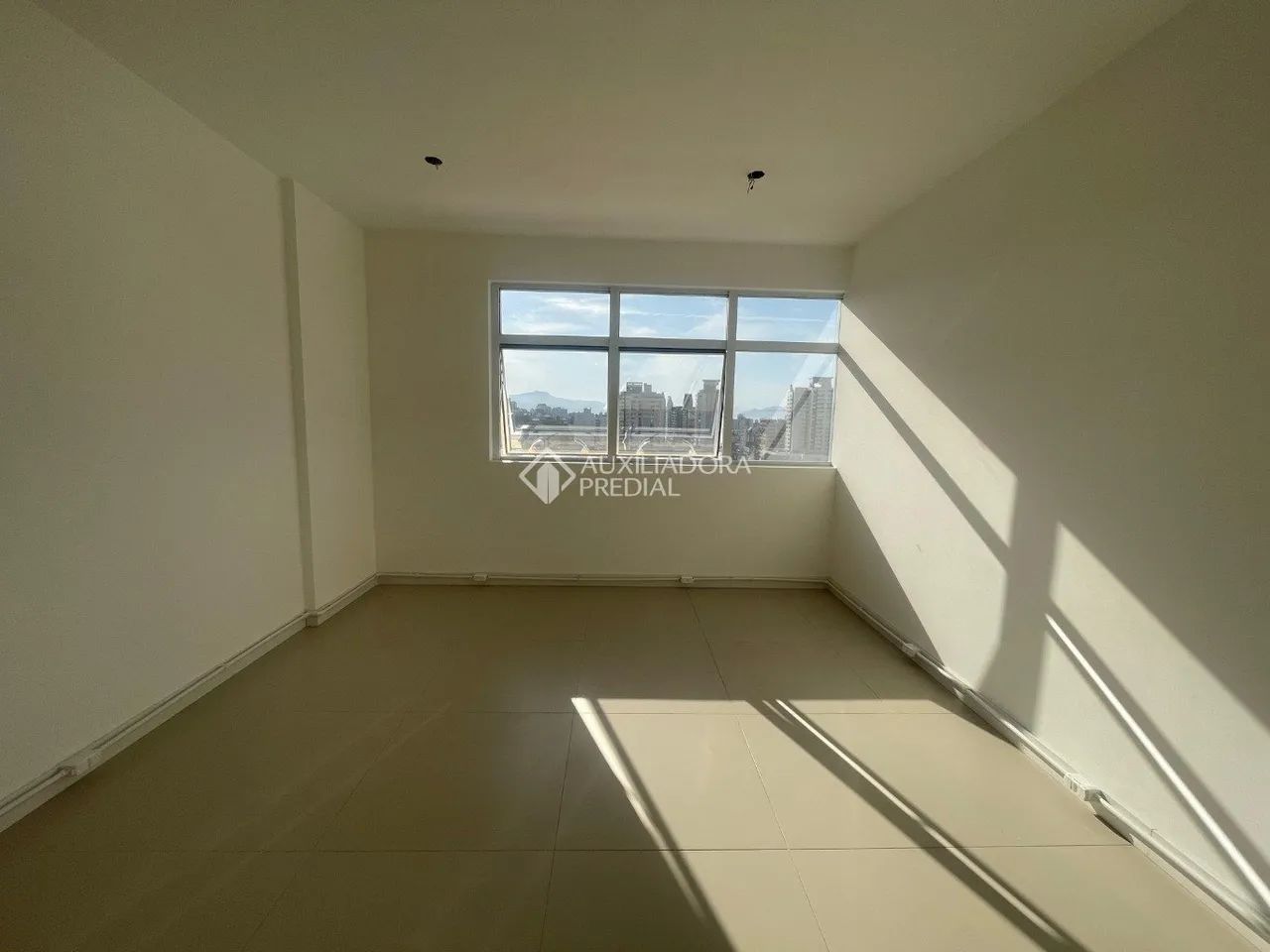 Sala/Conjunto no bairro Canto - Foto 3