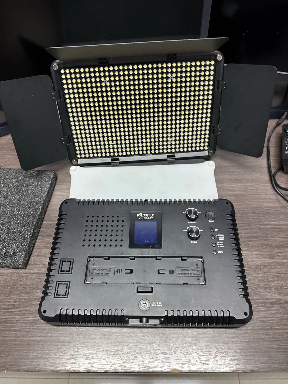 2 Led Viltrox VL-D640T 50w - Acessórios para Câmeras e Filmadoras