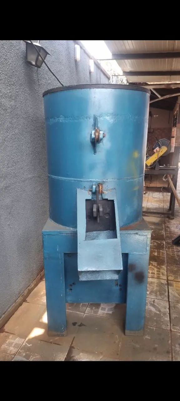 Aglutinador de plastico reforçado , suporta motor de  30 a 75 cv - Foto 2