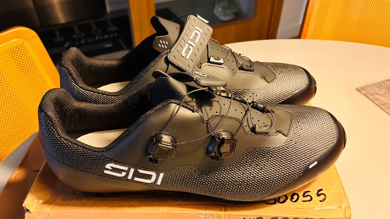SAPATILHA SIDI DOMINATOR X TAM 45 EUR (43 BRA) - Calçados