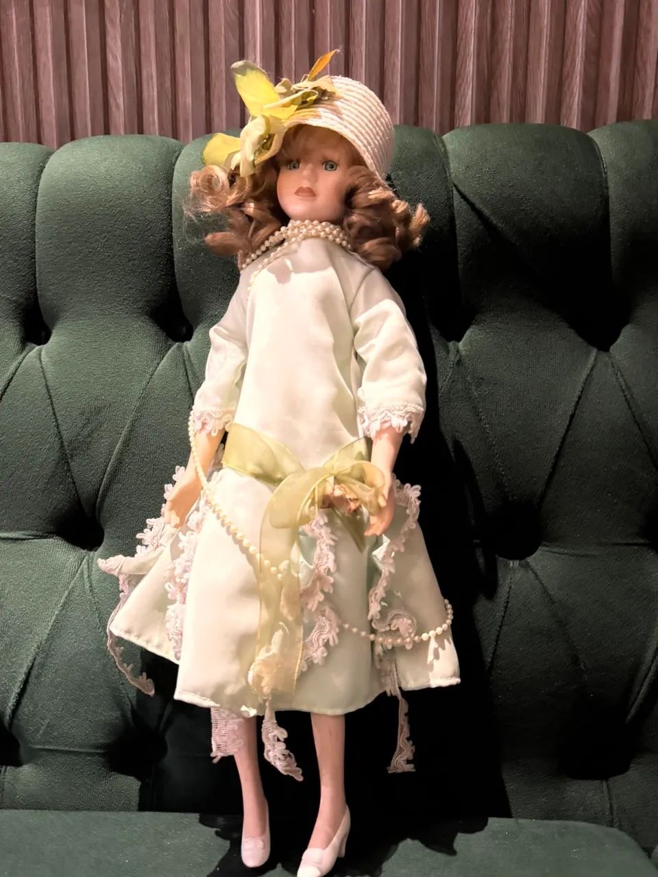 Boneca porcelana vintage 48 cm