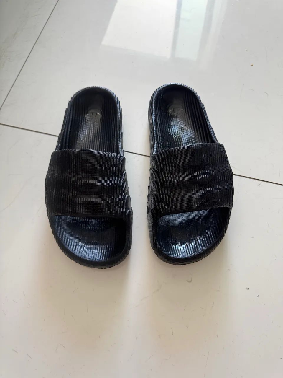 Chinelo Adidas Adilette 22 Carbon