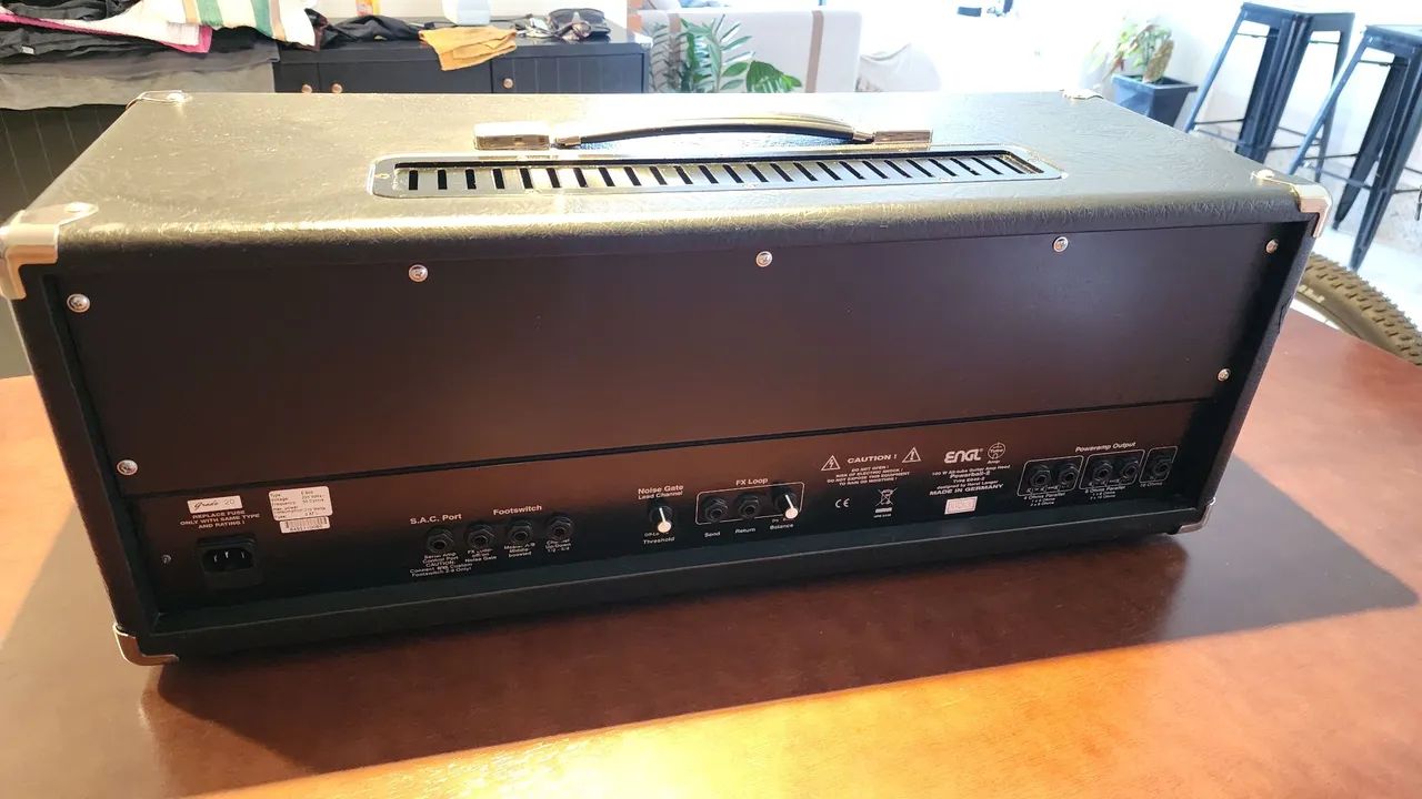Amplificador Engl Powerball II com Footswitch  - Foto 4