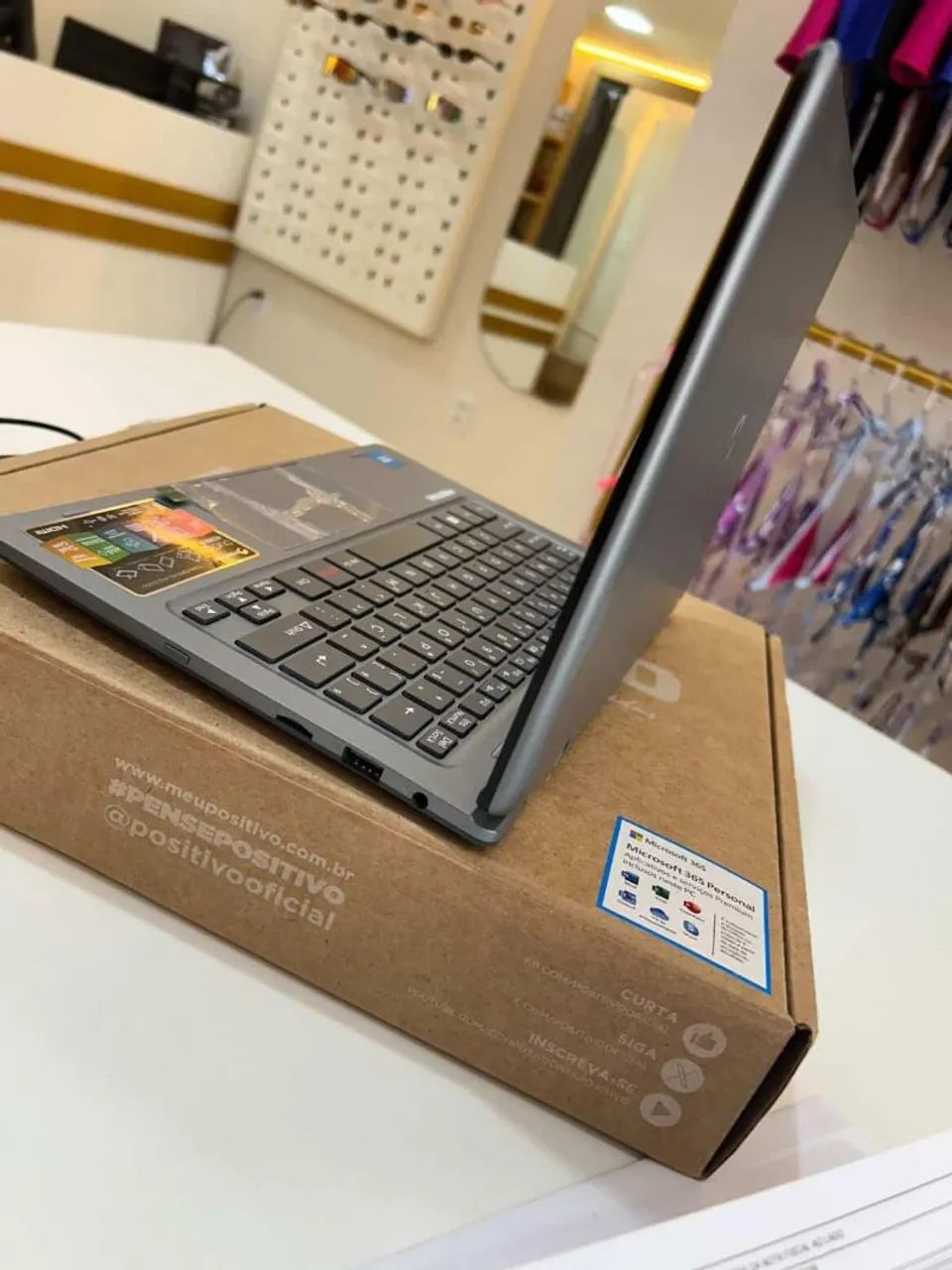 Notebook Positivo Duo  - Foto 3