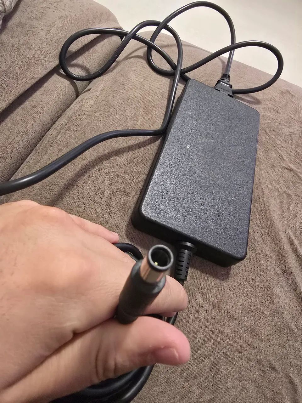 Fonte Dell 240w