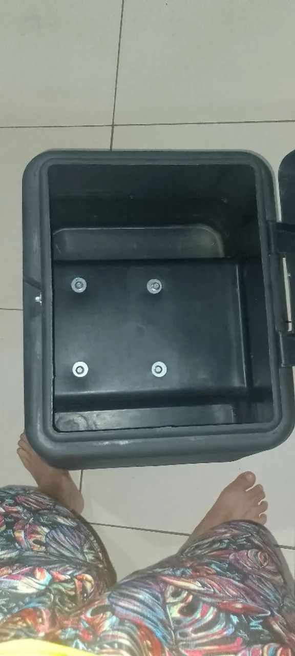Estou vendendo baú de 80 litros  - Foto 2