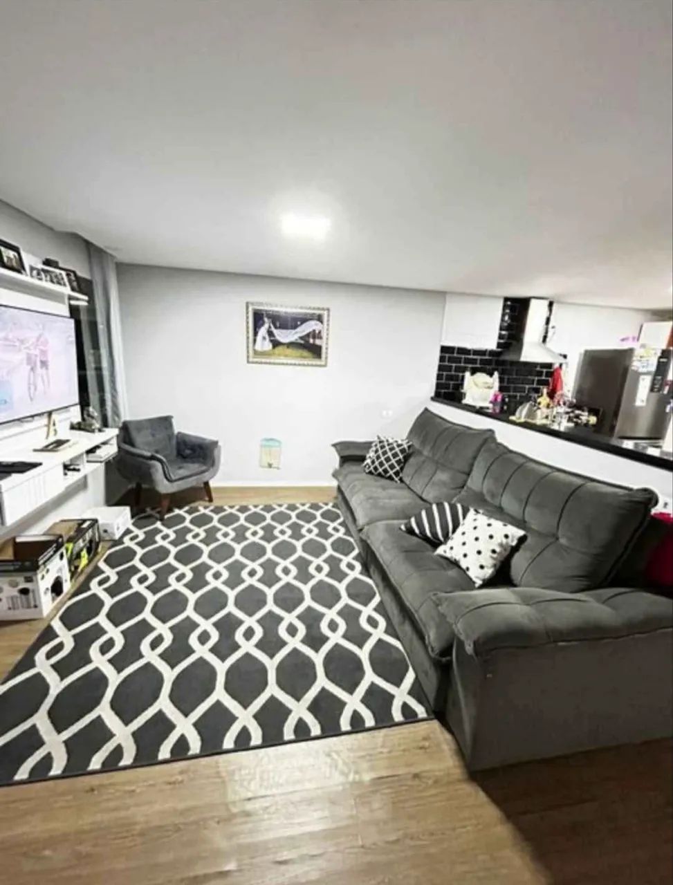Vende-se casa na sacramenta Kf 