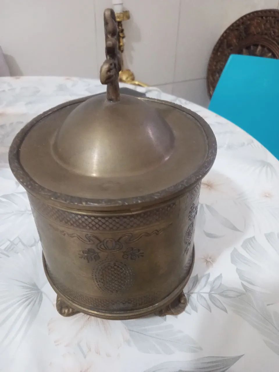 Pote de bronze. 