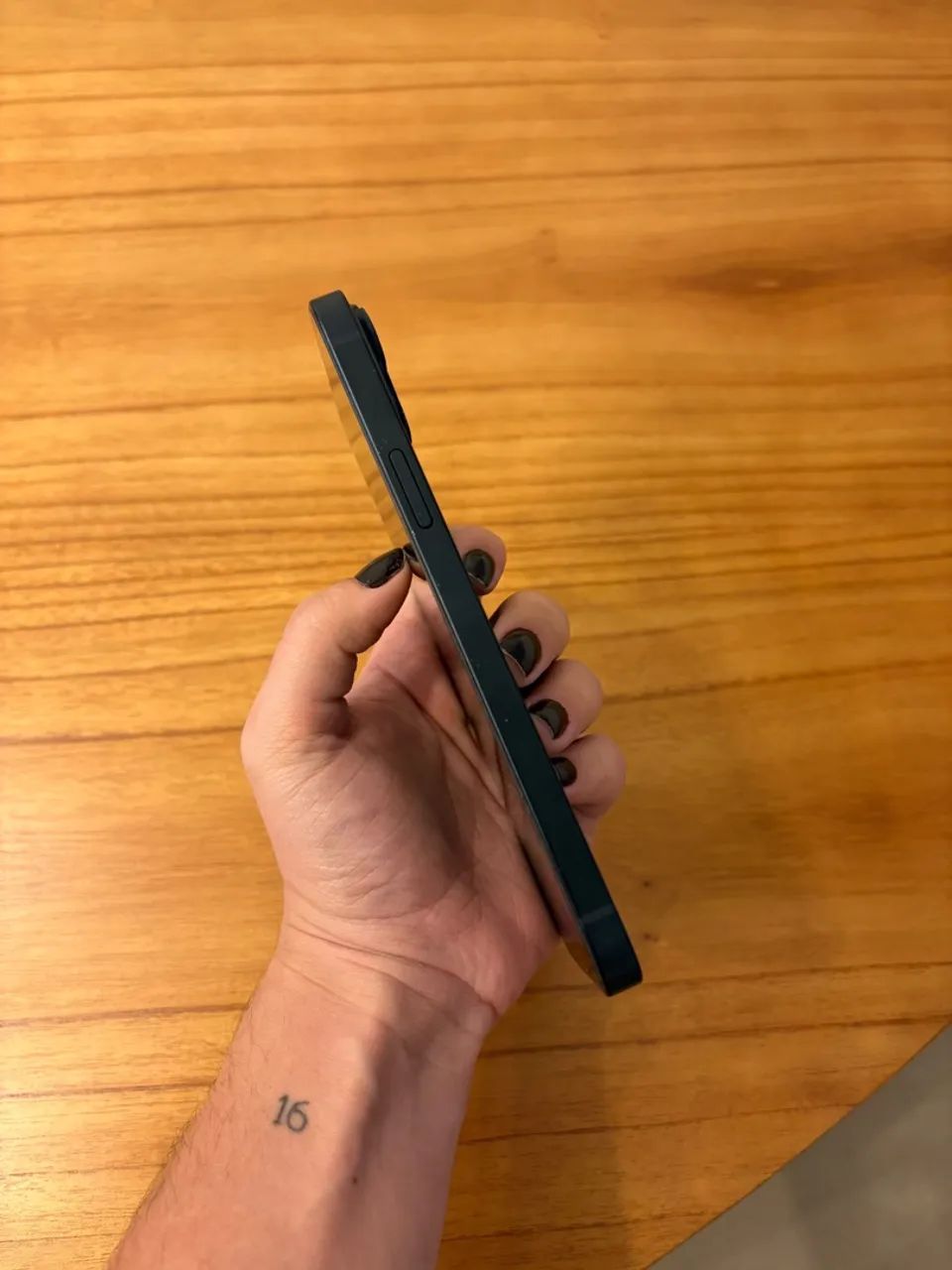 iPhone 14 Plus 128GB Preto - Excelente estado - Foto 4
