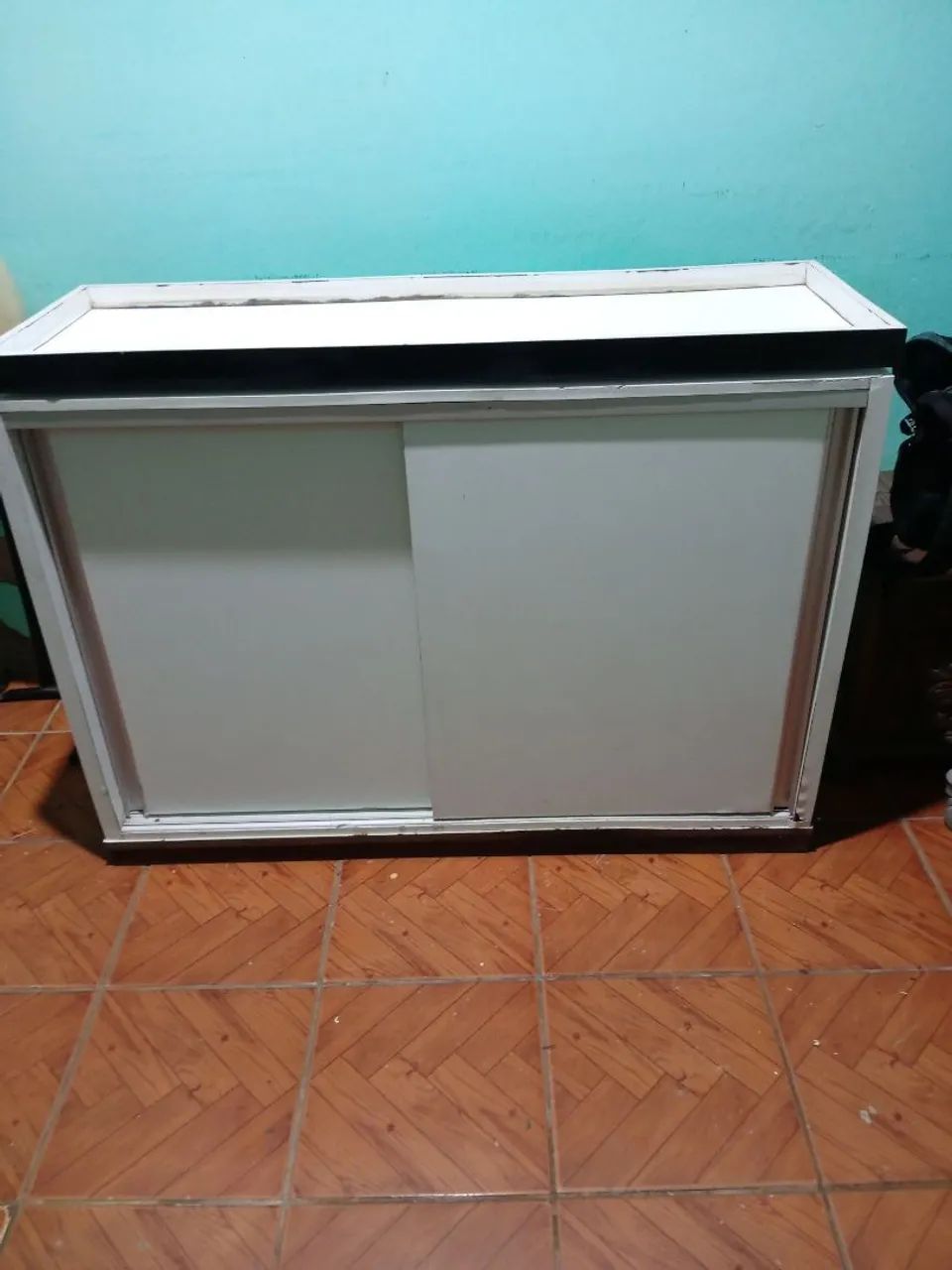 Móvel para aquário em bom estado