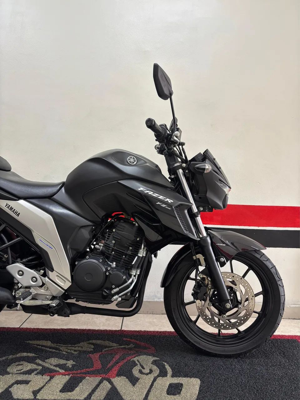 FAZER 250c 2023  ABS   MUITO NOVA  (DIVIDO EM 21x NO CARTÃO ) - Foto 4