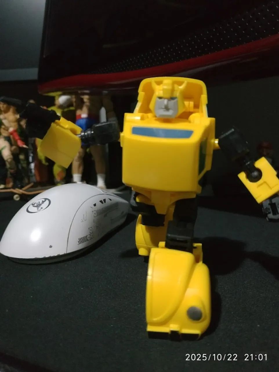 TRANSFORMERS BUMBLEBEE BOOTLEG - Foto 2