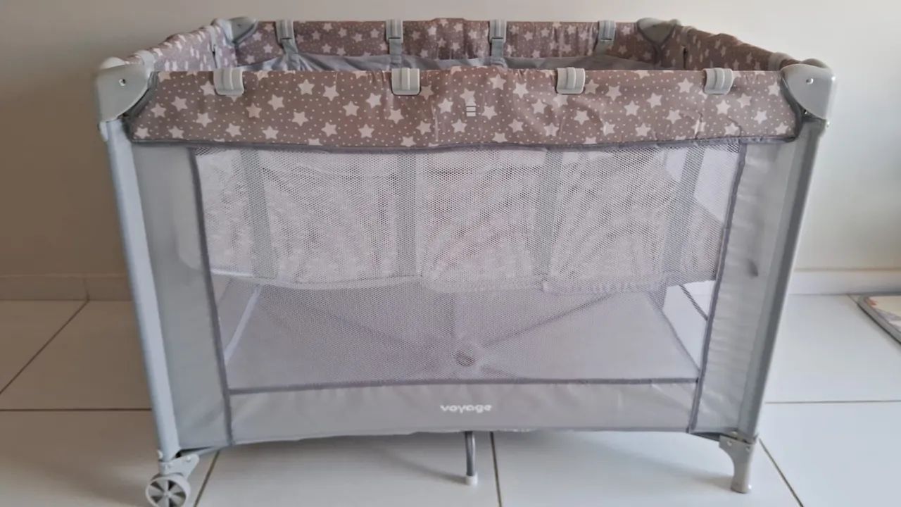 BERÇO/CAMA/CERCADINHO MARCA VOYAGE