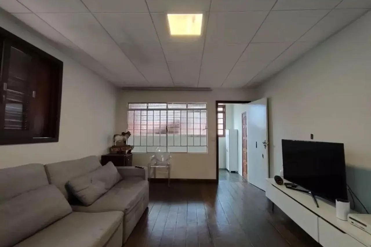 Casa à Venda - Nova Suíssa, 5 Quartos, 360 m2 - Foto 3