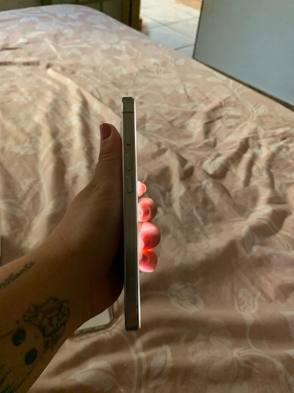 Iphone 16 Pro - Foto 2