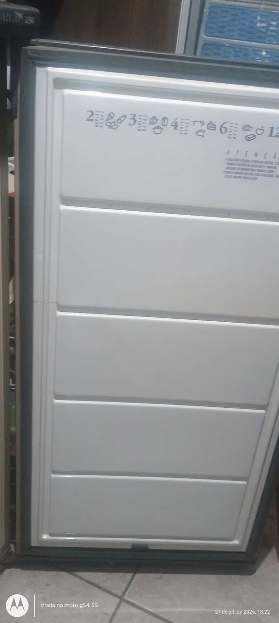 Freezer 110 v 230 litros acompanha transformador 