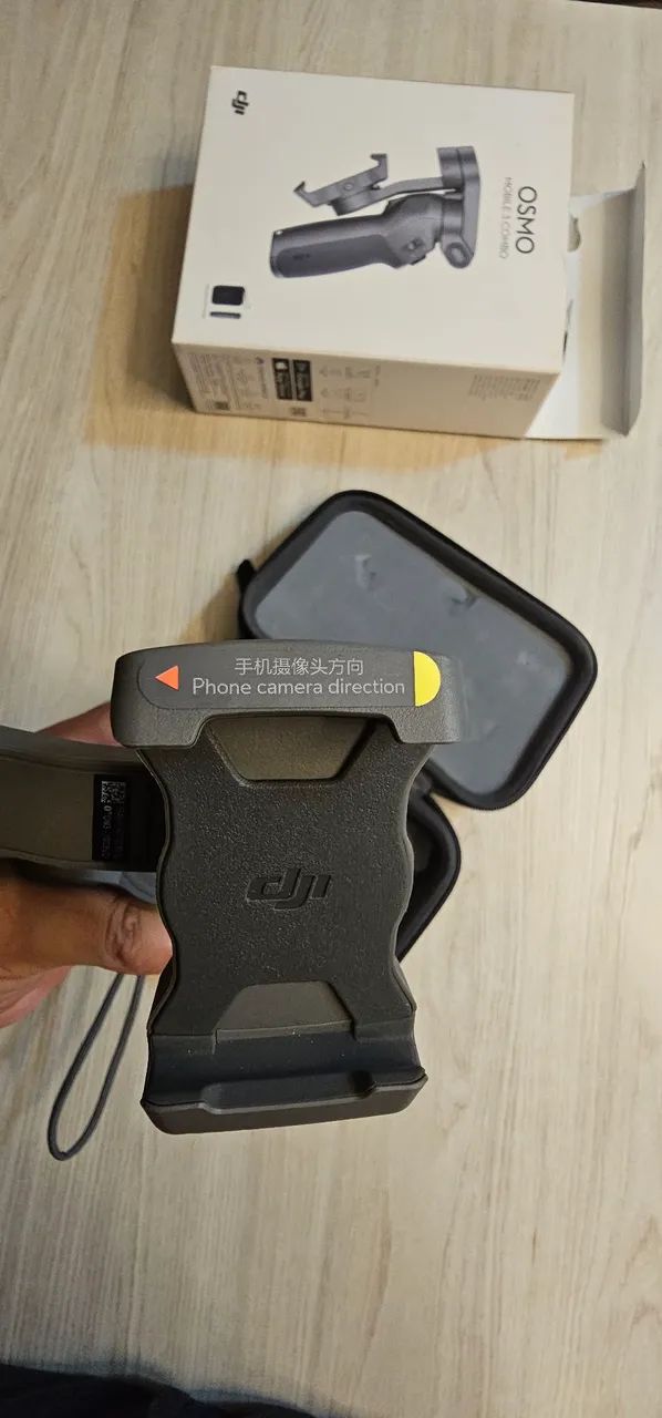 Estabilizador DJI Osmo Mobile 3 Combo - Completo na Caixa - Foto 4