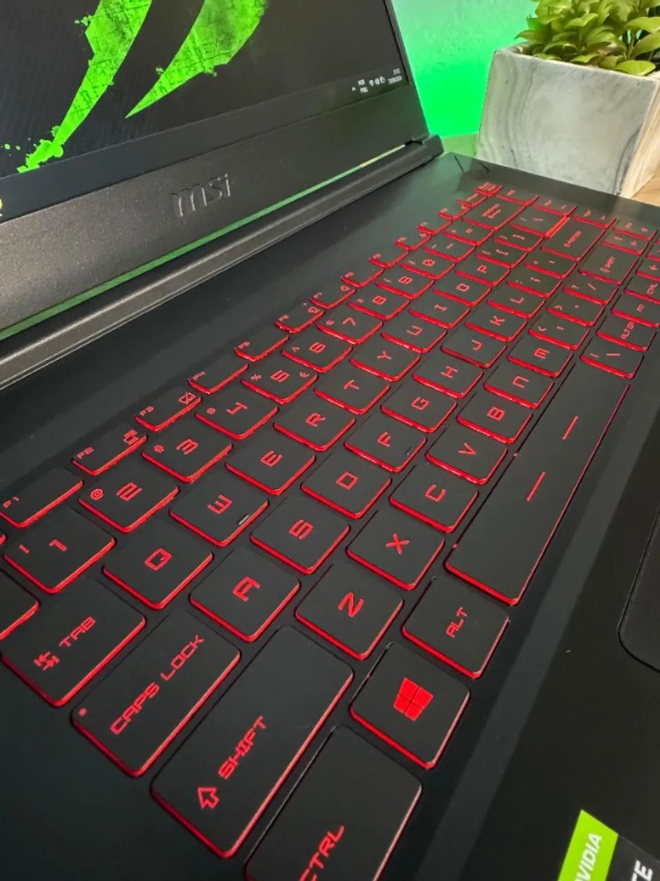 Notebook Gamer MSI i5 GTX 1650 144Hz - Foto 2