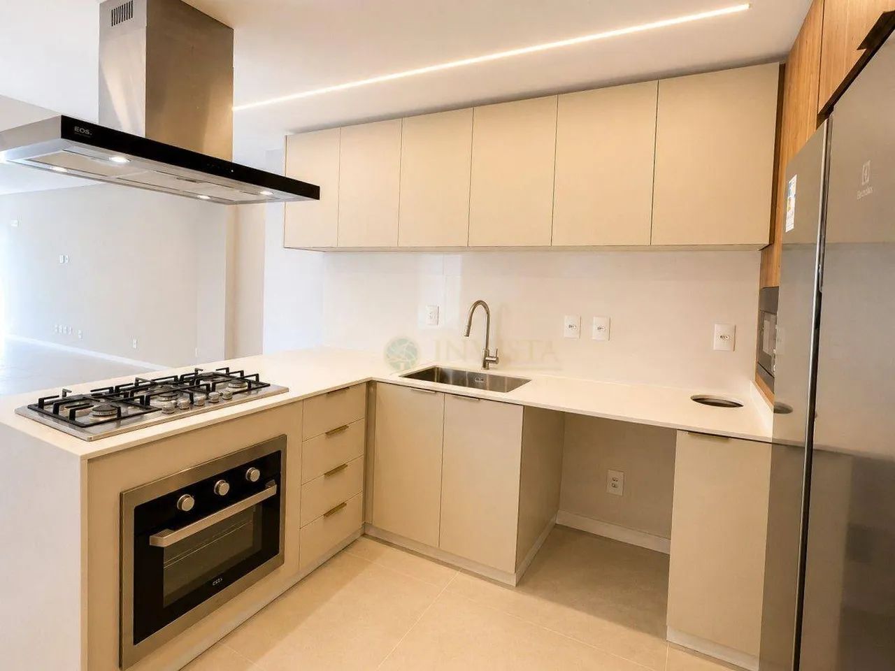 Apartamento à venda na Av. Professor Othon Gama D Eça com 3 quartos - Centro, em Florianóp - Foto 4