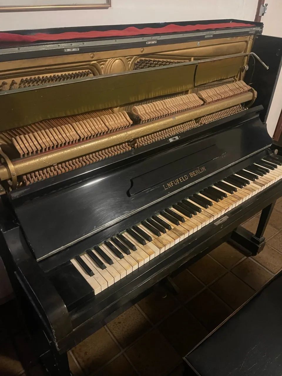 Piano vertical L Nfufeld Berlin - Foto 4