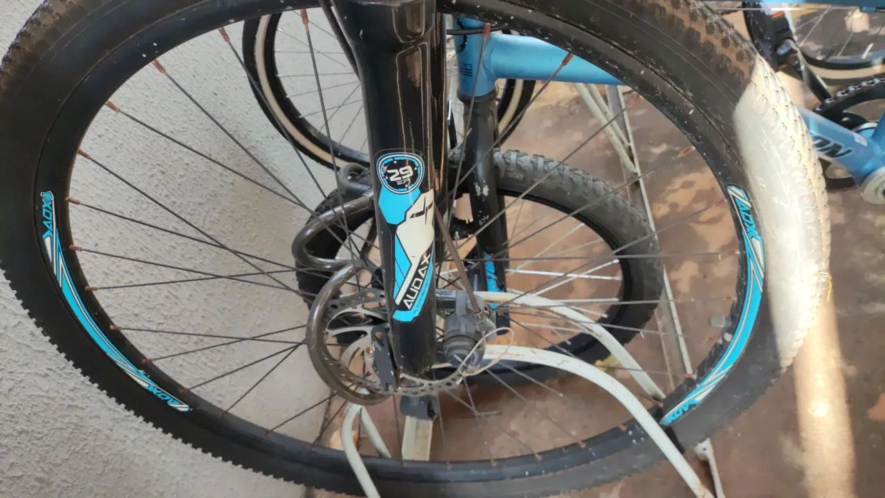 Bicicleta Semi nova,.ótima para passeios e trilhas.  - Foto 3