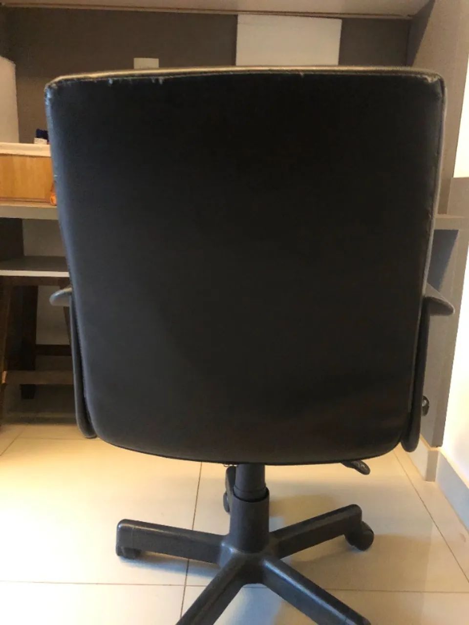 Cadeira de Escritorio - Foto 2