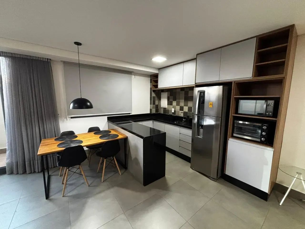 Studio 1 quarto com área privativa, 100% mobiliado, Funcionários, BH - Foto 2