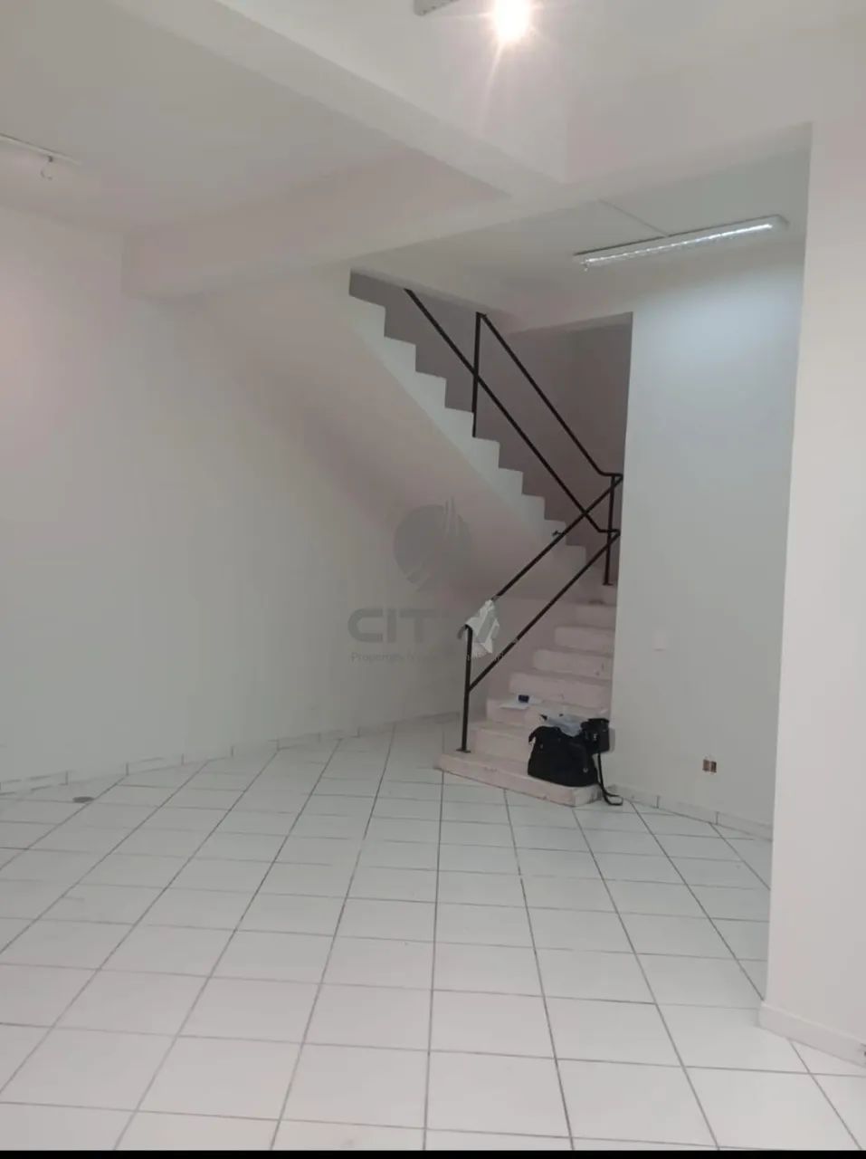 salão - Centro - Piratininga - Foto 3