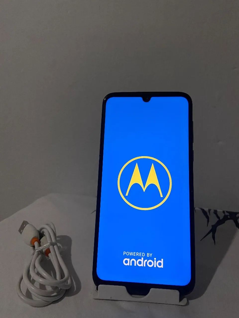 Celular Moto G8 plus 64gb