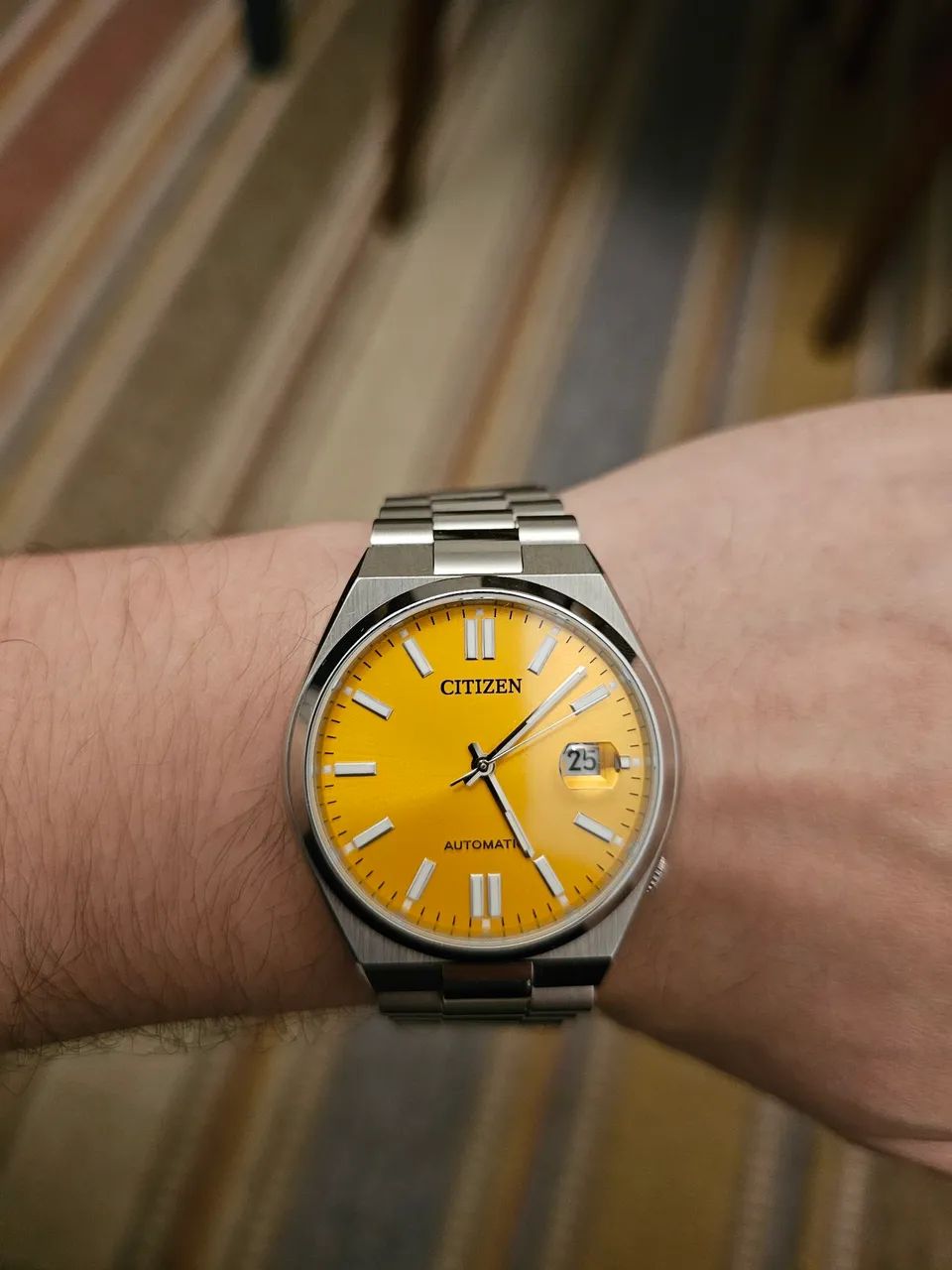 Citizen tsuyosa 40mm amarelo