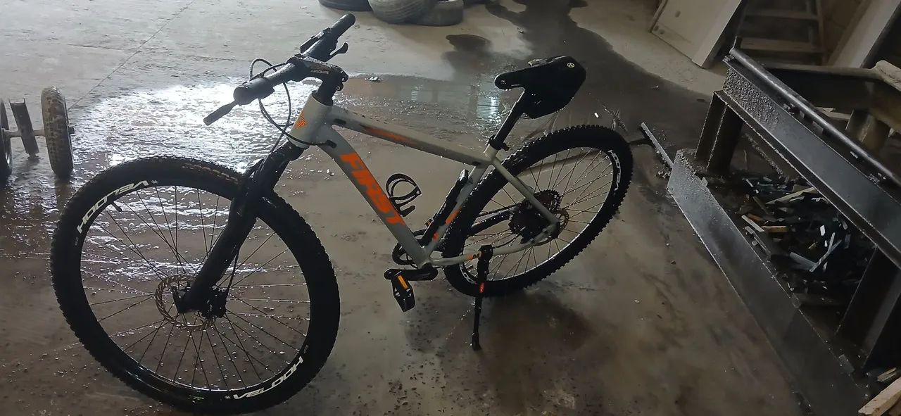 Bicicleta First aro 29 - Foto 2