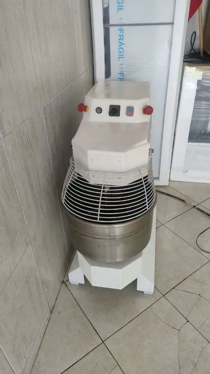 BATEDEIRA PLANETARIA VENÂNCIO 18L - Foto 2