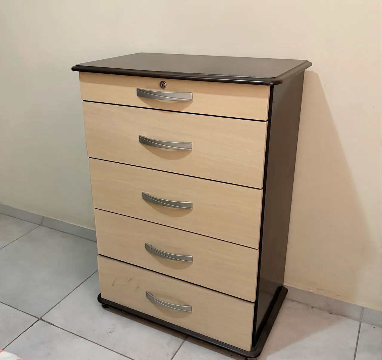 Comoda para quarto