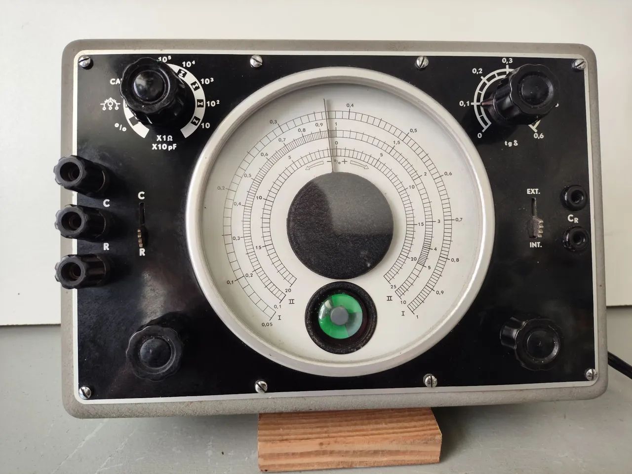 Ponte Universal de medição PHILIPS  GM 4144
