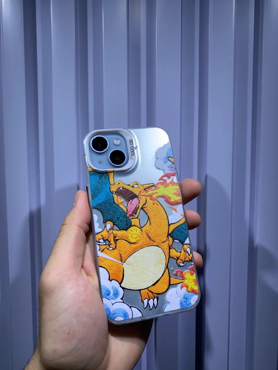 Capinha IPhone 14 Charizard - Foto 2