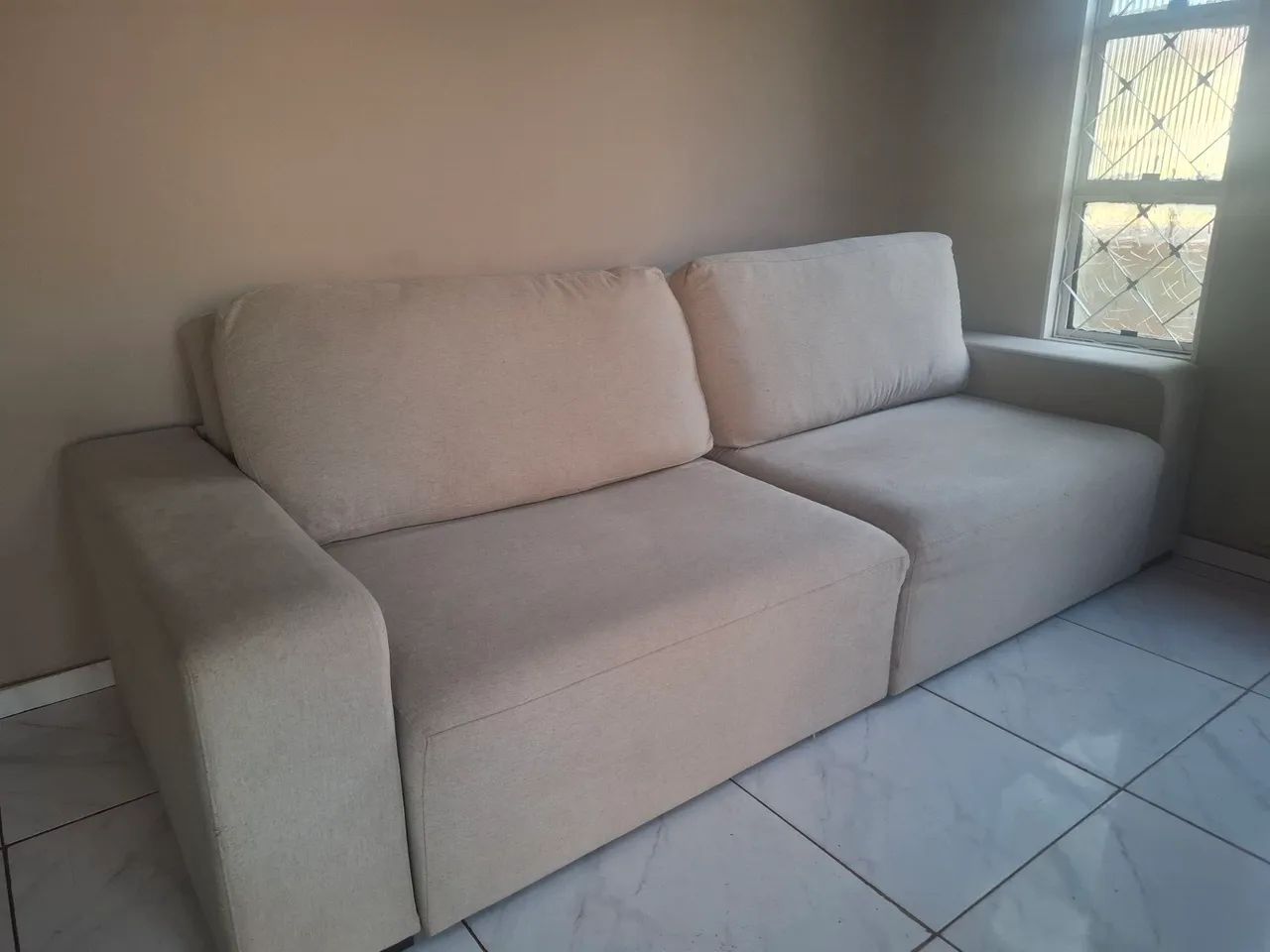 Sofa em linho 2.70