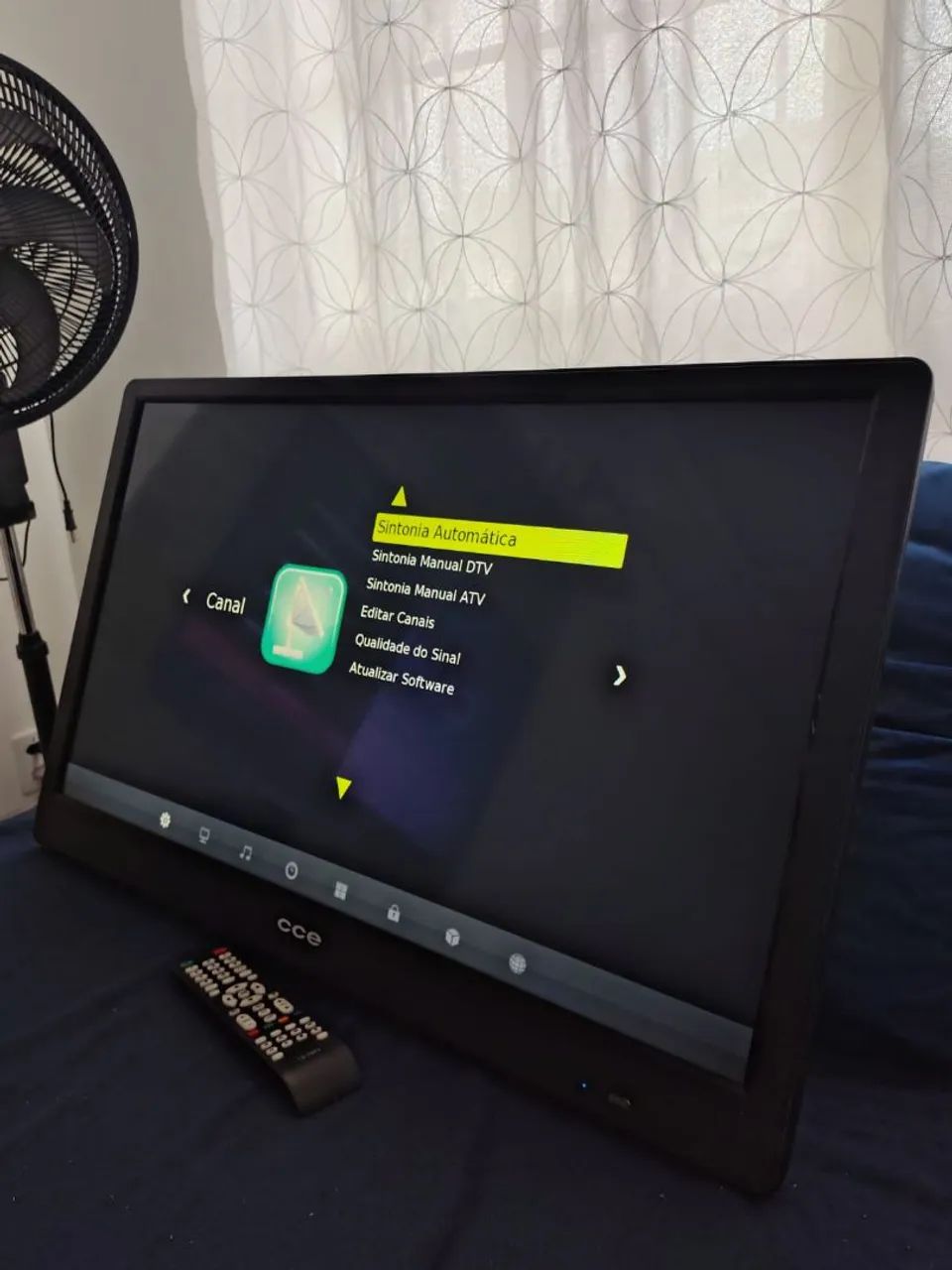 TV LED CCE 32 Polegadas (Não é Smart)