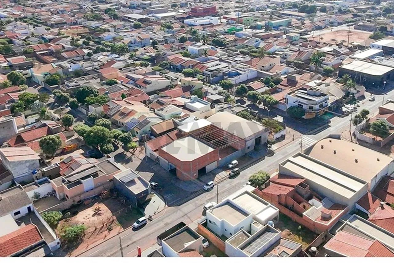 Alugue Galpão Ideal no Buriti: 210m² + Anexo - Foto 5
