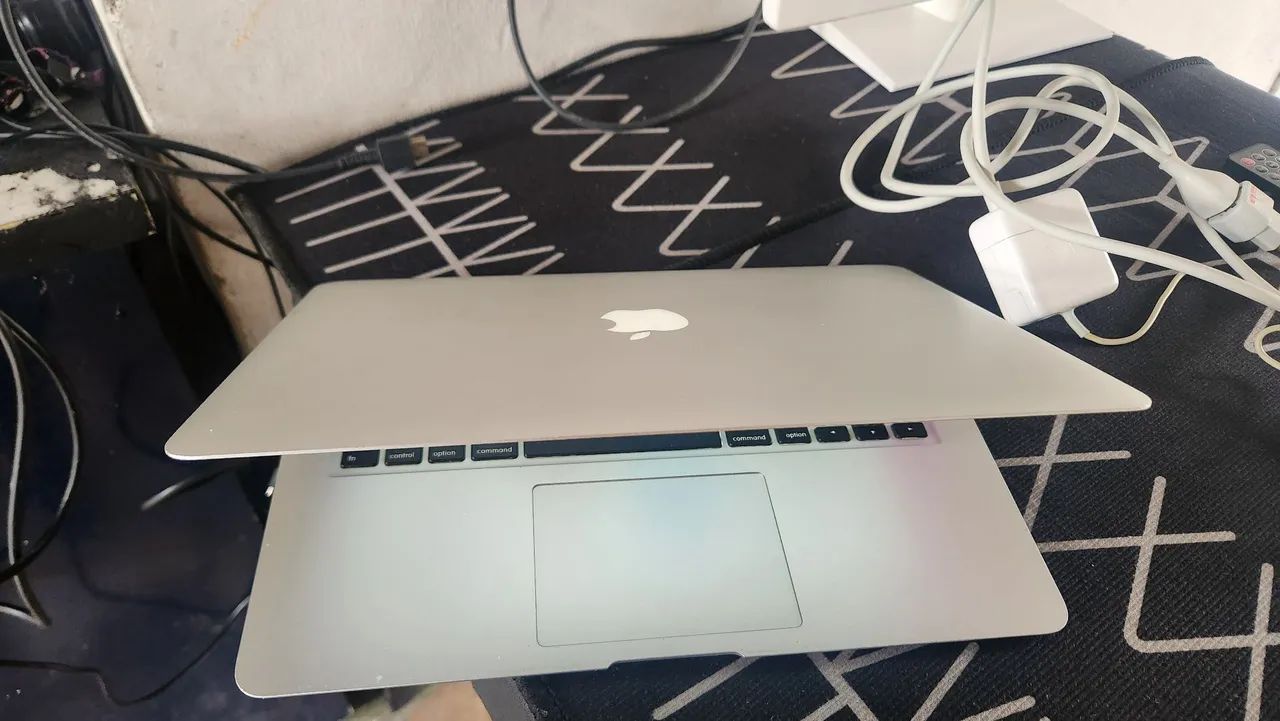 MacBook本体 MacBook Air 2014 13inch 4G 128G Apple Macbook Air 13-inch 13 2014 i5 4GB 128GB - Notebooks - Sítio