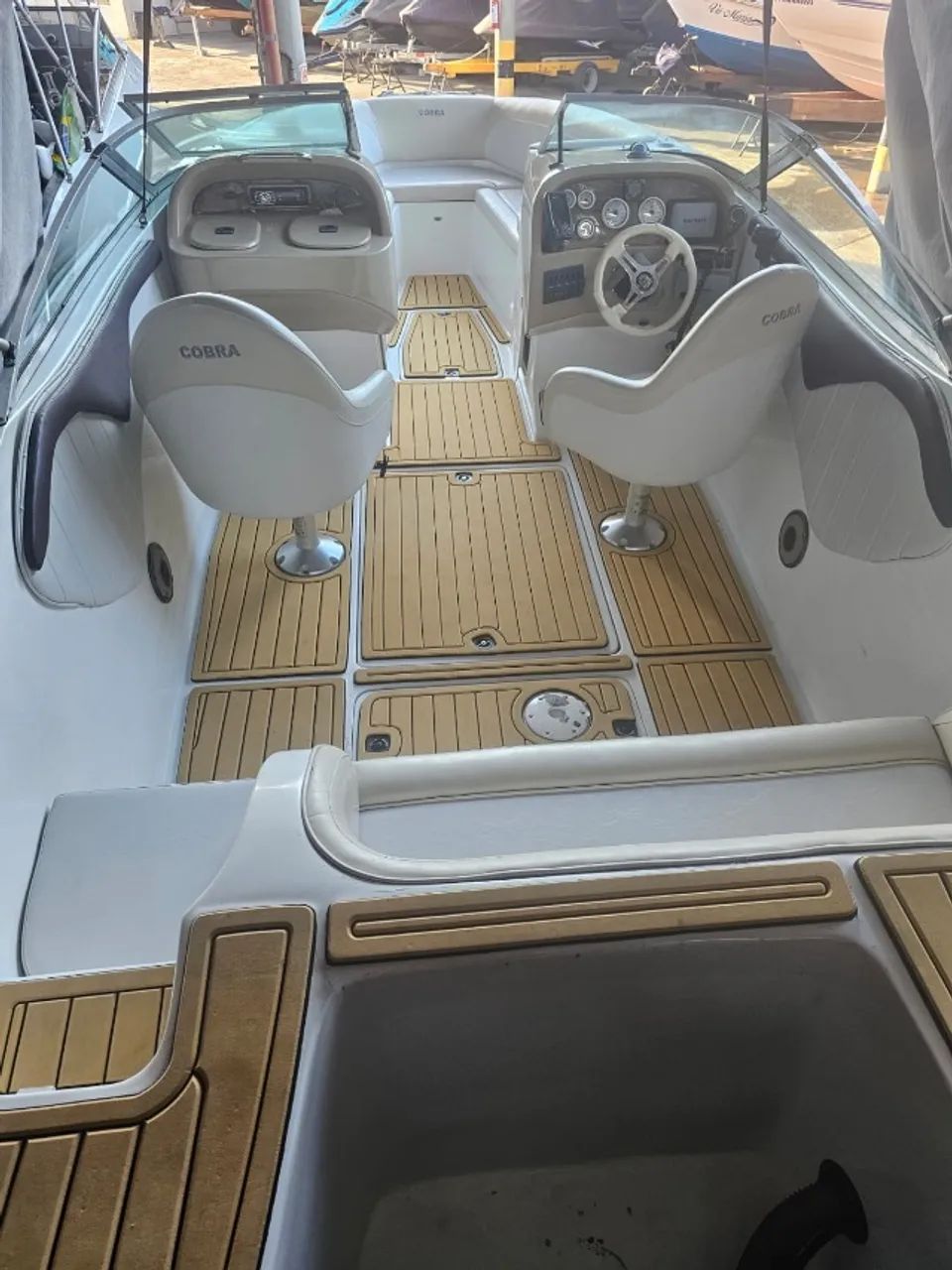 Barco Cobra Cayman - 23,5 pés - Foto 2