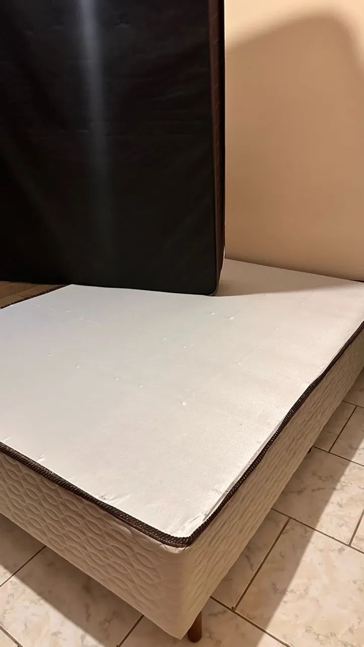 Cama casal + base 