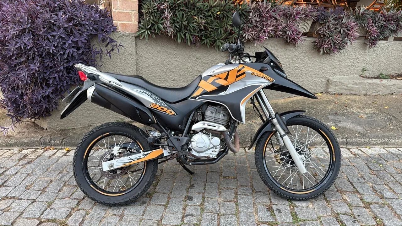 XRE 300  - Foto 2