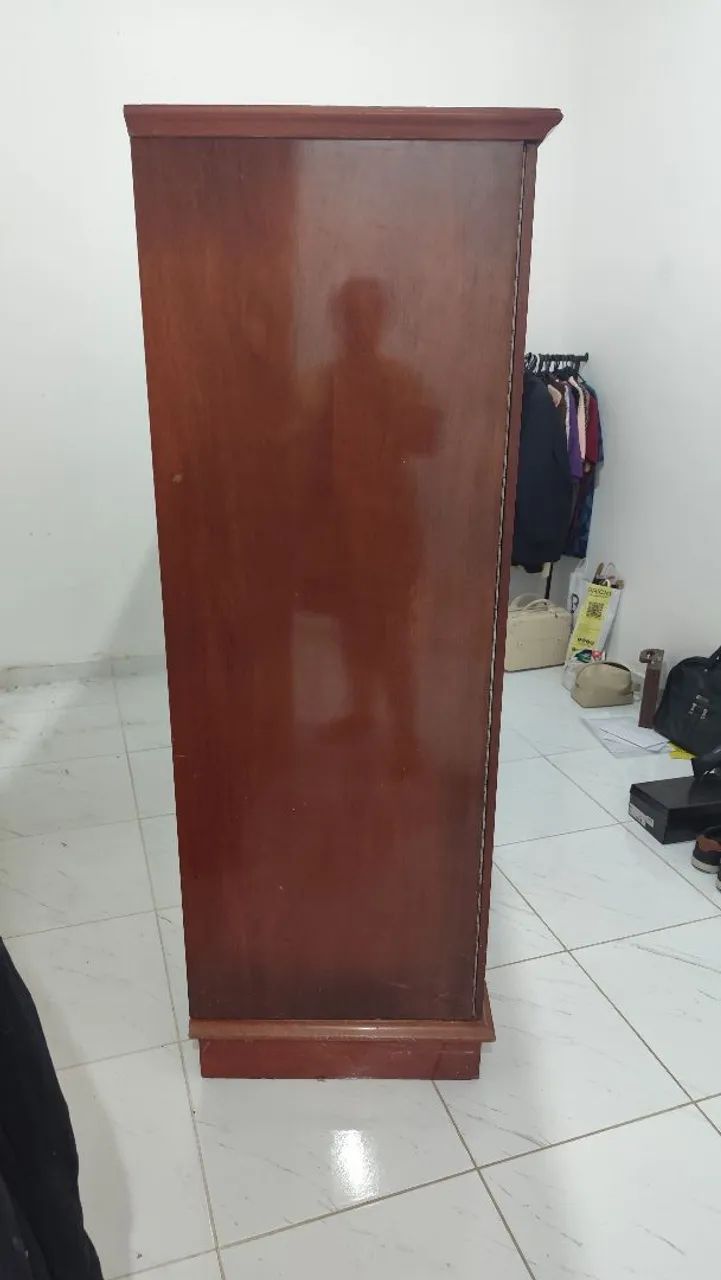 Guarda roupa madeira maciça  - Foto 2