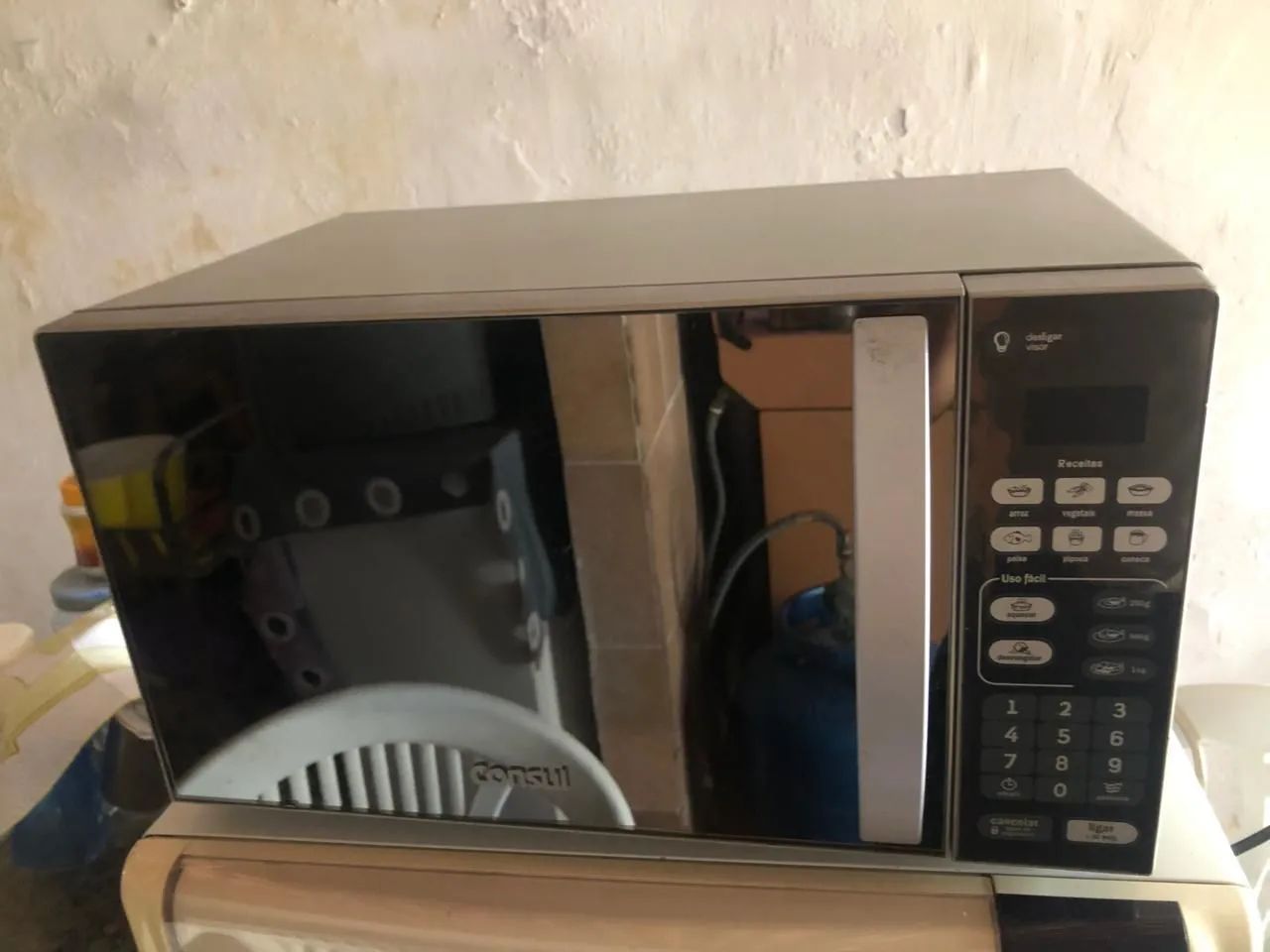 Vendo ( 2 ) Micro-ondas $100 - Foto 2