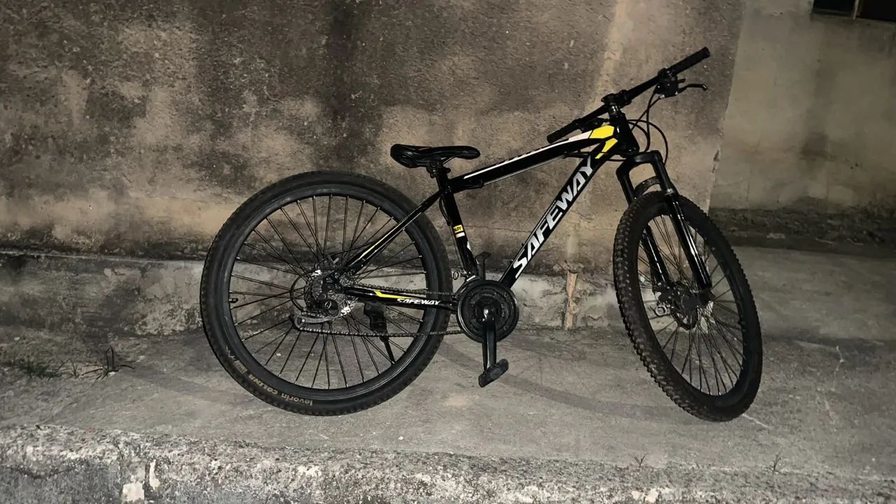 ? Bicicleta Aro 29 Safeway - Preta e Amarela
