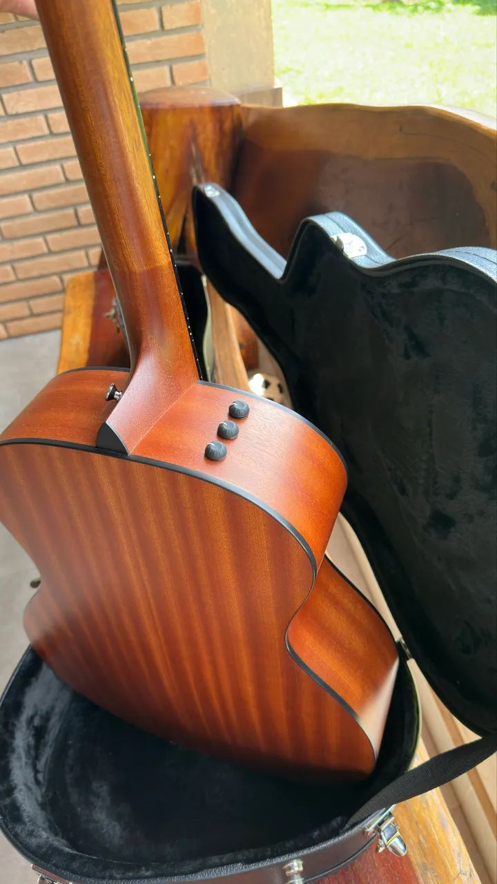 Violão Taylor 114e como novo com case - Foto 4