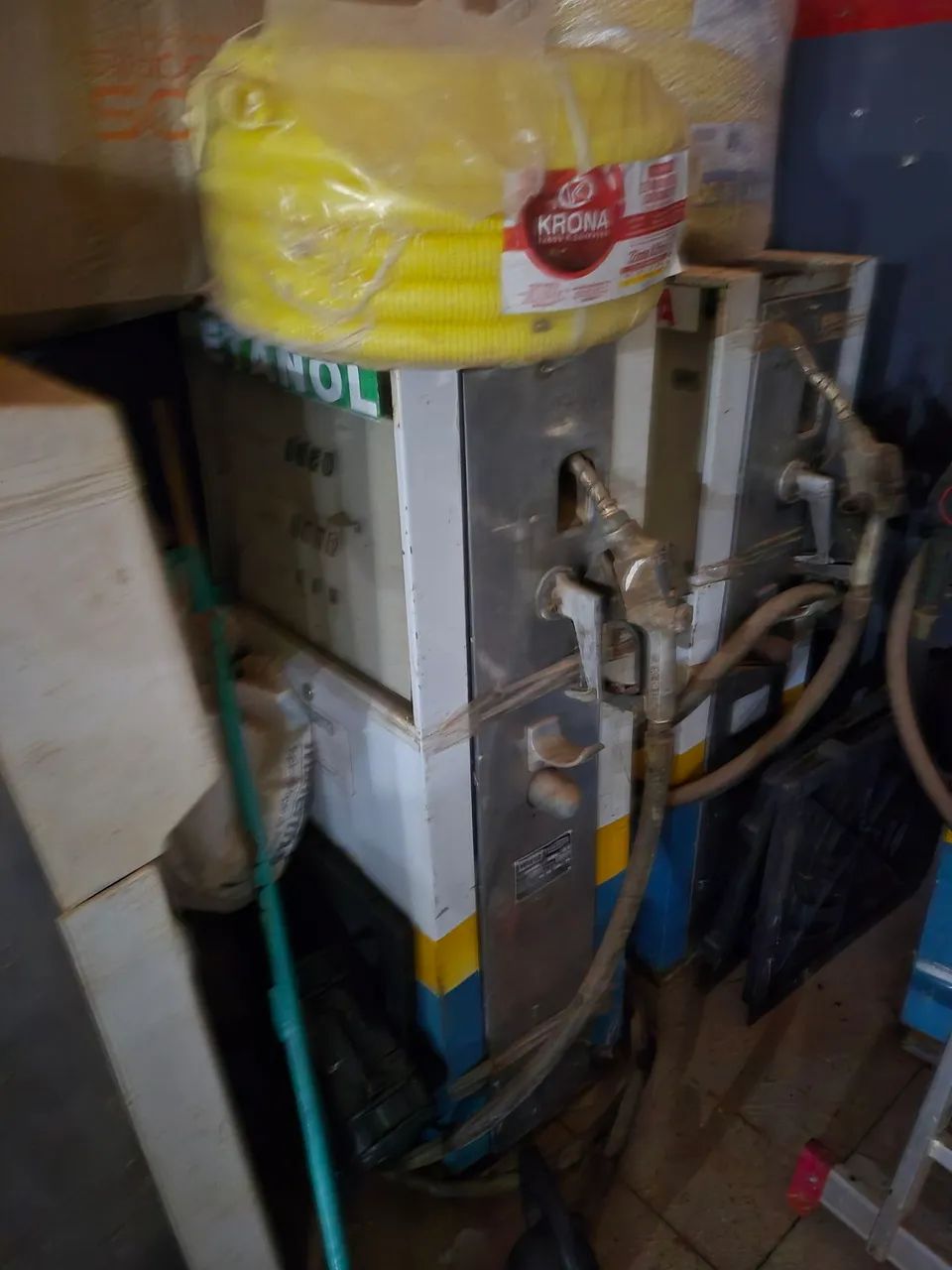 BOMBA DE COMBUSTÍVEL ANTIGA - Foto 2