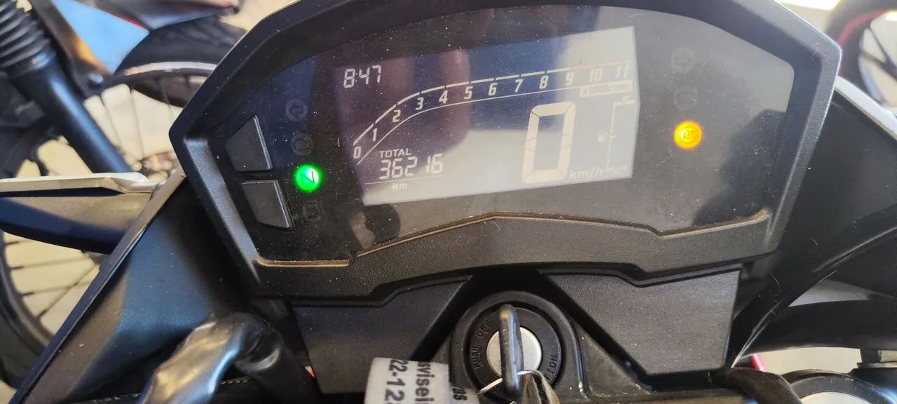 HONDA CB TWISTER 250 VERMELHA ABS 2021 Shalon veículos Cariacica  - Foto 7
